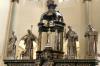 Statue altare maggiore
