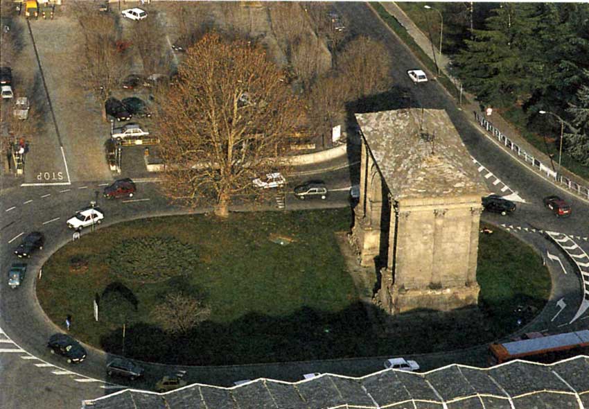 L'arco d'Augusto ad Aosta.