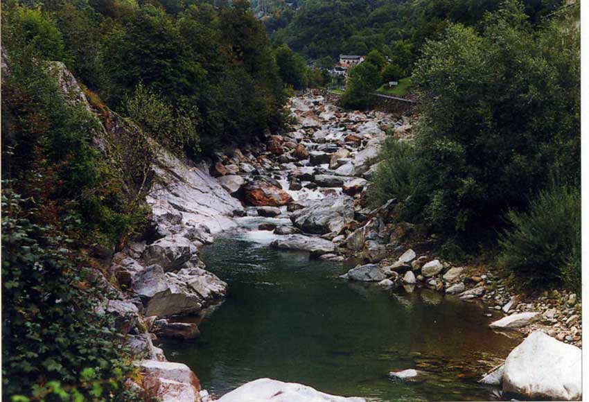 Il torrente Lys a Fontainemore.