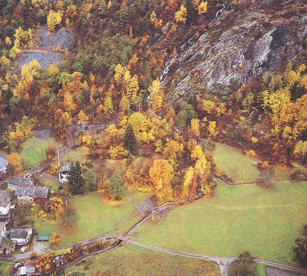 Un éboulement provoqué par les inondations du mois d'octobre menace le hameau de Saint-Ours, à Derby de La Salle