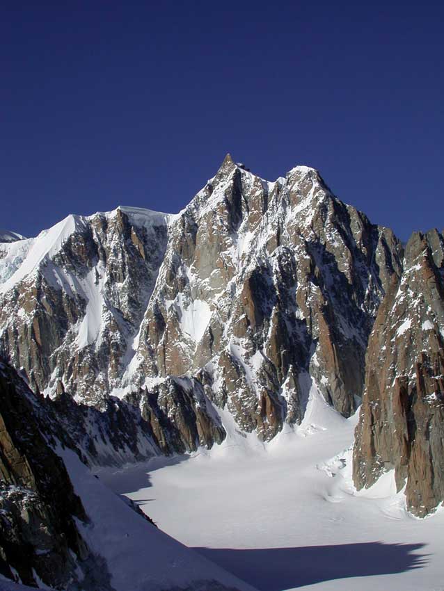 Il versante orientale del Mont Maudit.