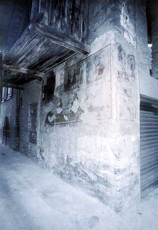 Un particolare dell ’ospizio maladière di Leverogne,uno dei pochi esempi rimasti in Valle d ’Aosta.