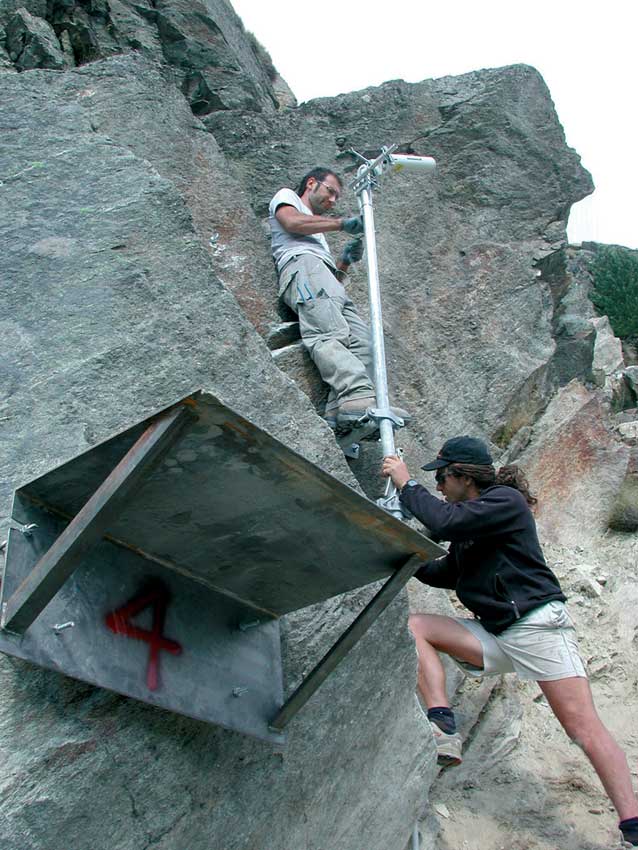 Installazione sistema di monitoraggio a Bosmatto (Gressoney-Saint-Jean).