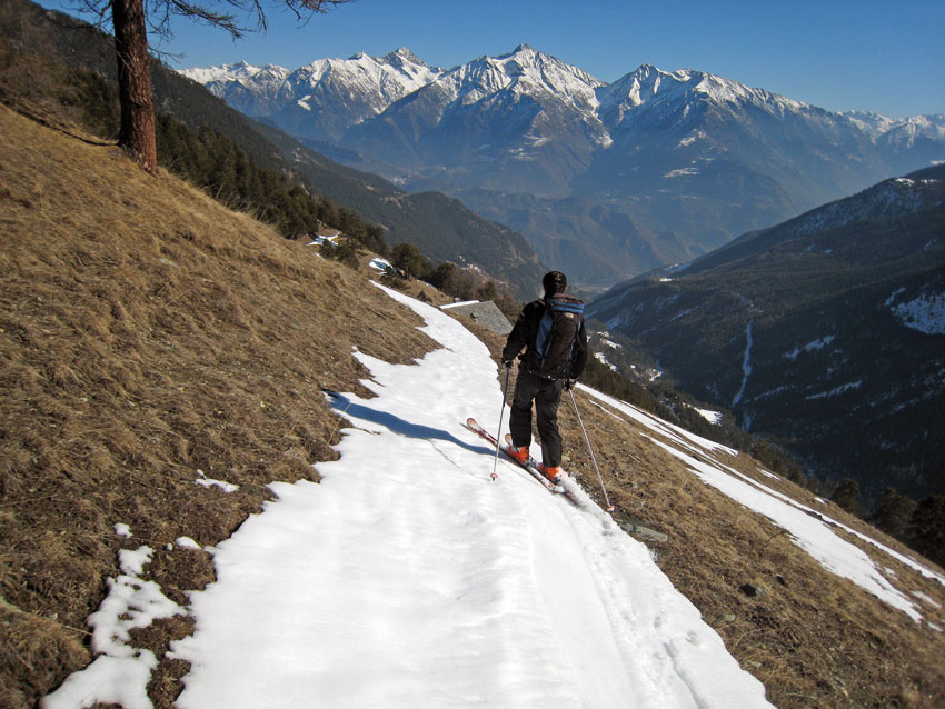 Febbraio 2008, a 1800 metri di quota nel Parco Naturale del Mont Avic: la neve scarseggia.