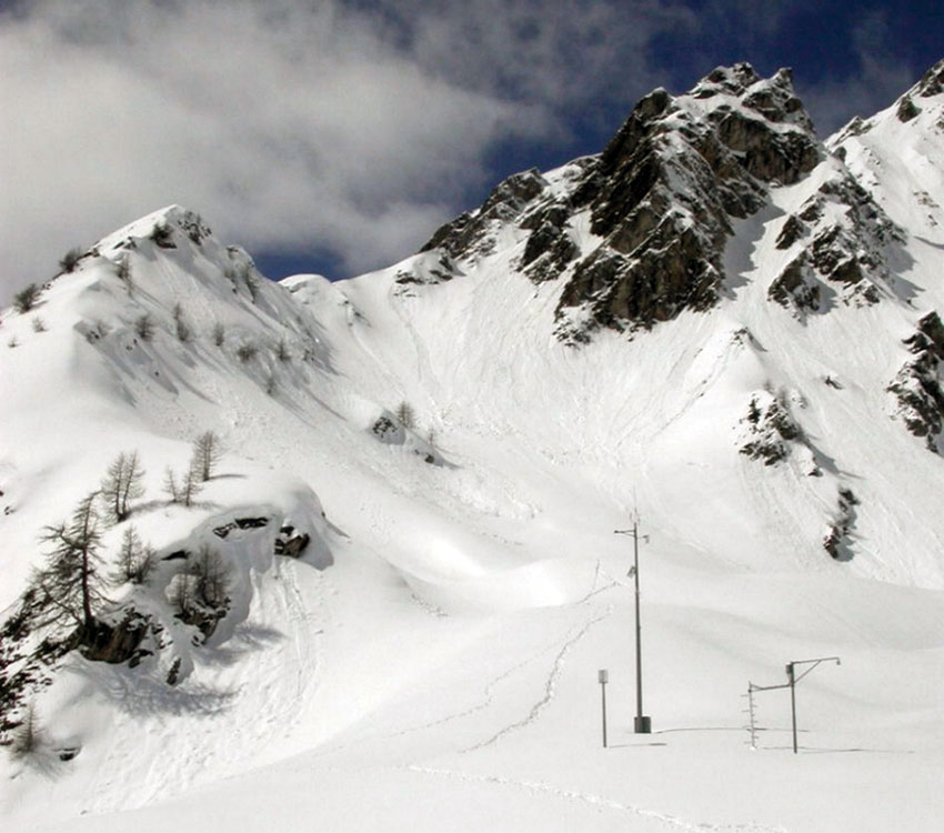 Figura 4: Rete automatica di rilevamento: stazione posta in località Plan Praz (Pré-Saint-Didier) a 2000 m.