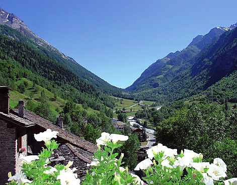 Vista verso la testata della Valle di Rhêmes.