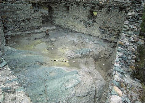 Gli ambienti settentrionali oggetto di scavo archeologico.