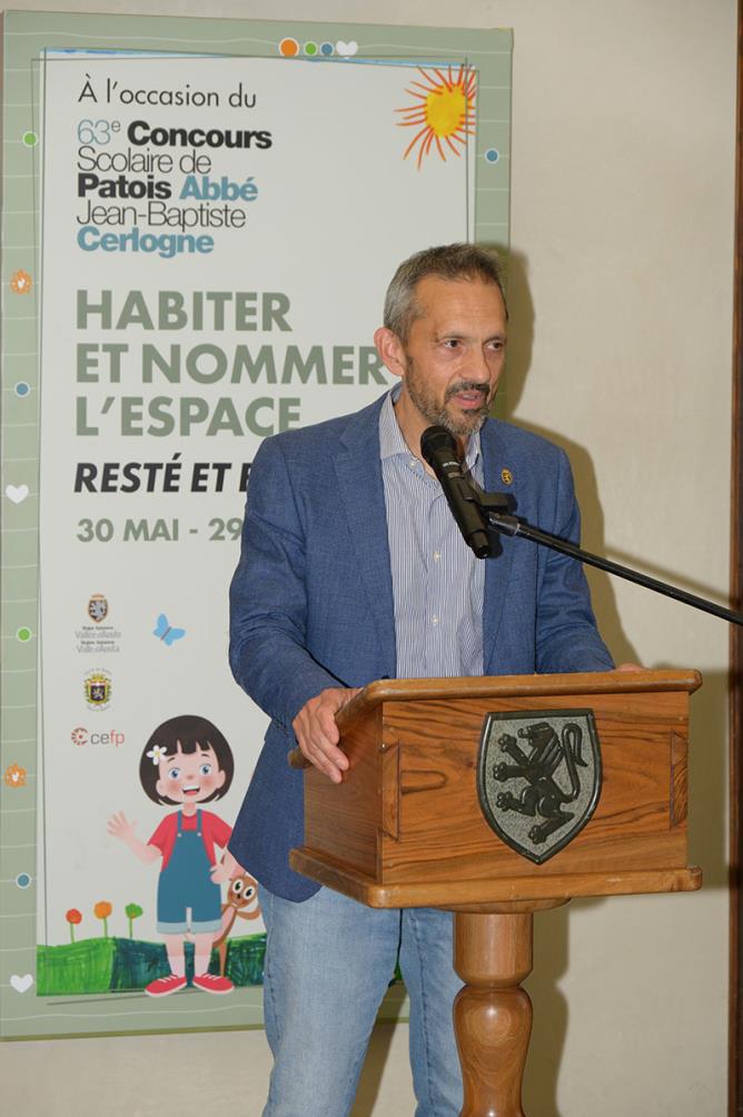 Aoste, Hôtel des États. Inauguration de l'exposition « Habiter et nommer l'espace. Resté et boudzé ». Photo Pallu