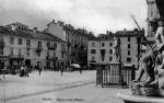 Piazza Chanoux. Riproduzione da cartolina. 