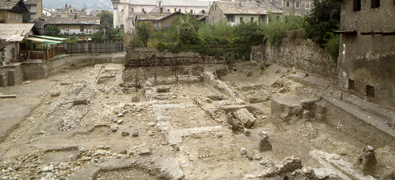 Aoste, fouilles archéologiques du Forum