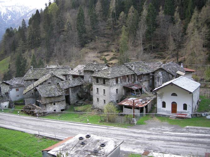 Pontboset, loc. Trambesres. Camini.