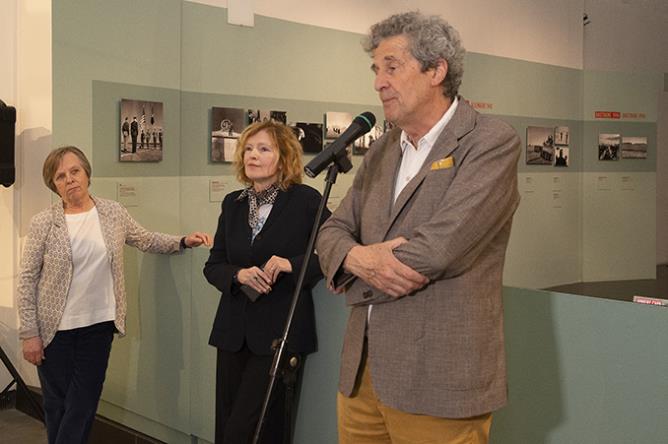 Venerdì 5 maggio 2023, inaugurazione presso il Centro Saint-Bénin di Aosta della mostra Robert Capa. L'opera, L'œuvre 1932-1954 a cura di Gabriel Bauret.