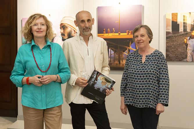 Mardi 20 juin 2023. Inauguration, à l'Hôtel des États d'Aoste, de l'exposition photographique « Andrea Alborno. Storie di viaggio ».